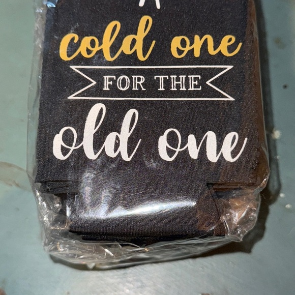 Happy 50th Birthday Drink Sleeve with Gold and White Text set of 12 - Picture 1 of 3